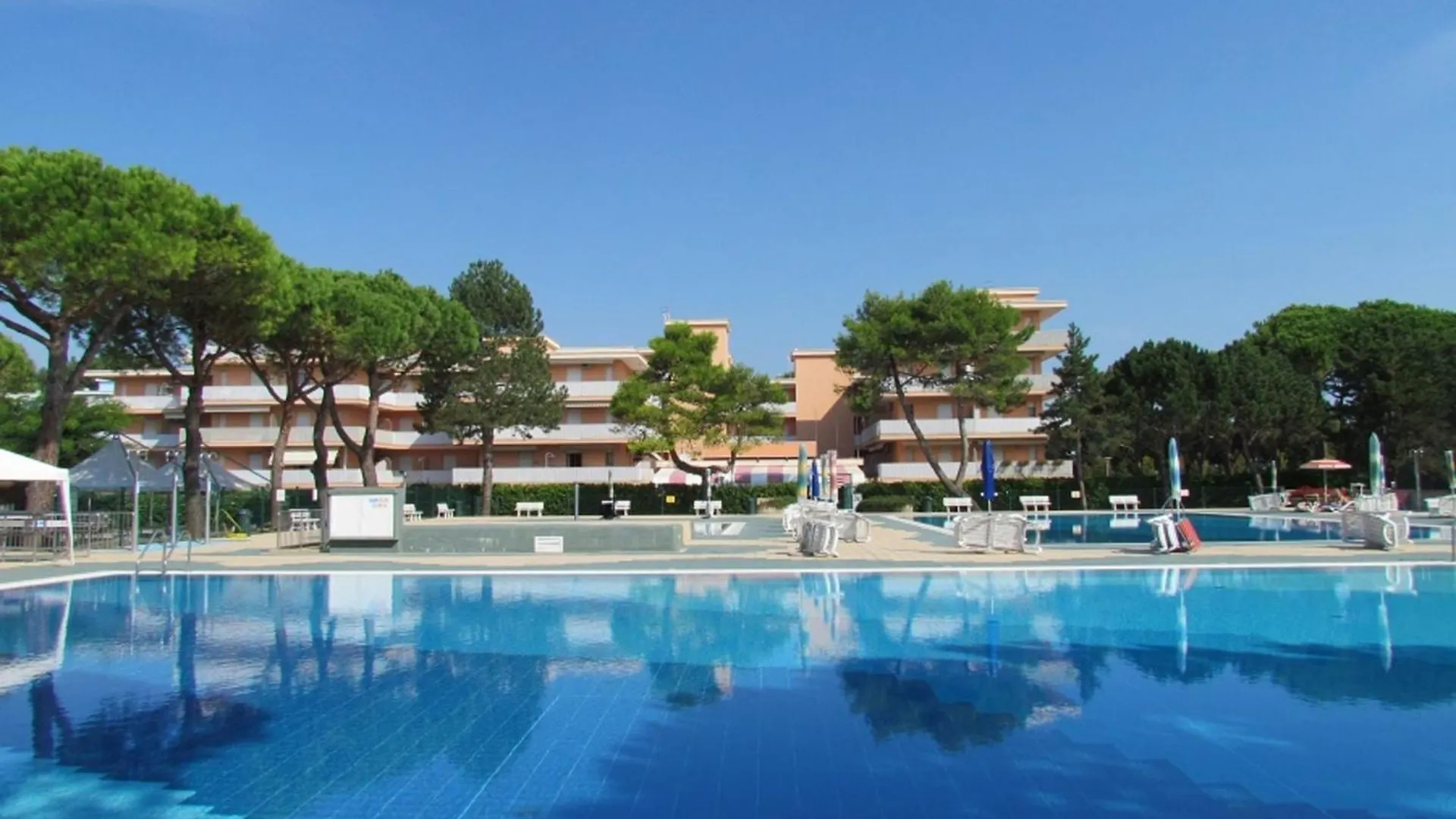 Lovely Apartment With Pool - Beahost Bibione