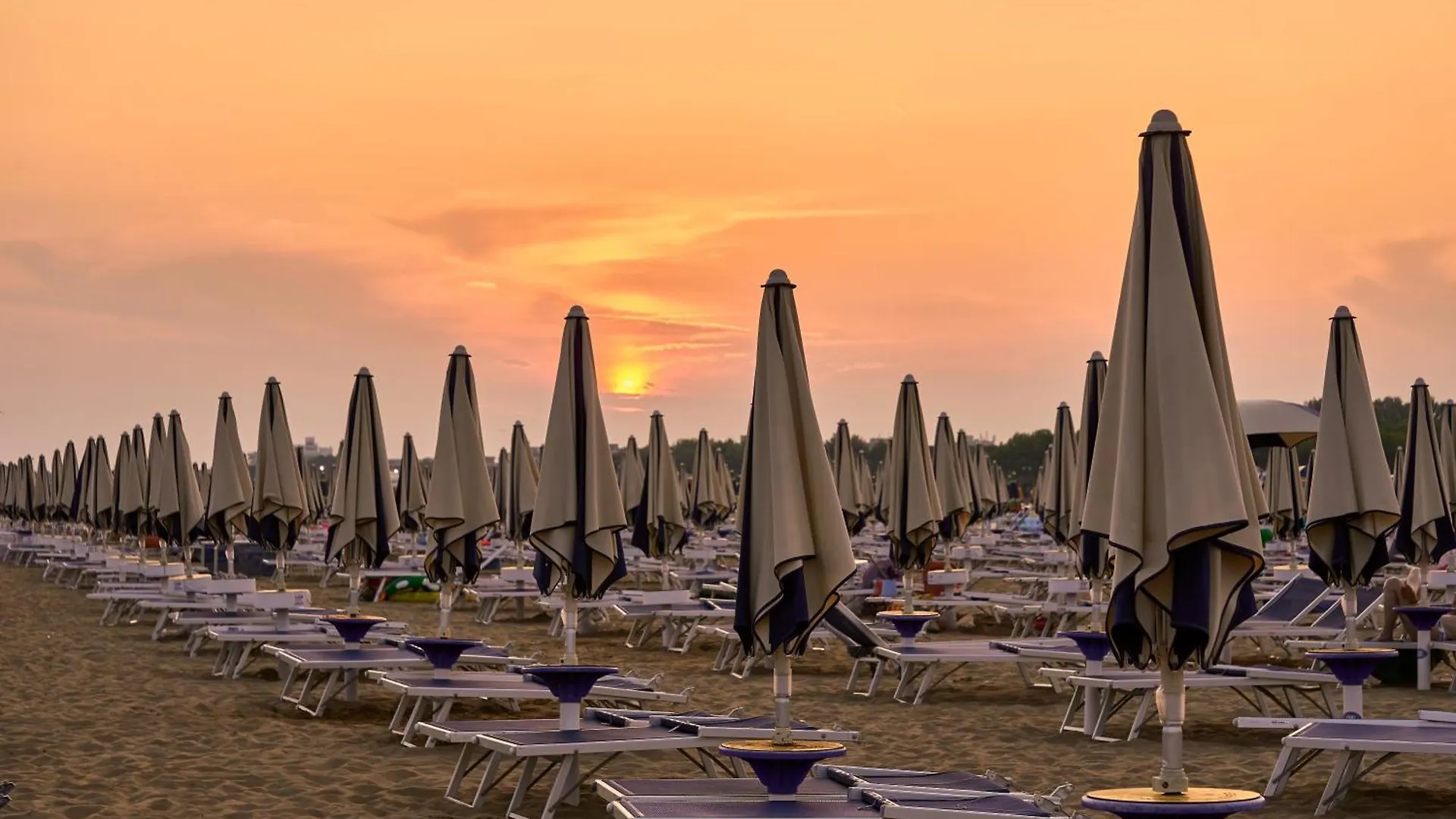 Lovely Apartment With Pool - Beahost Bibione 0*,  Italy