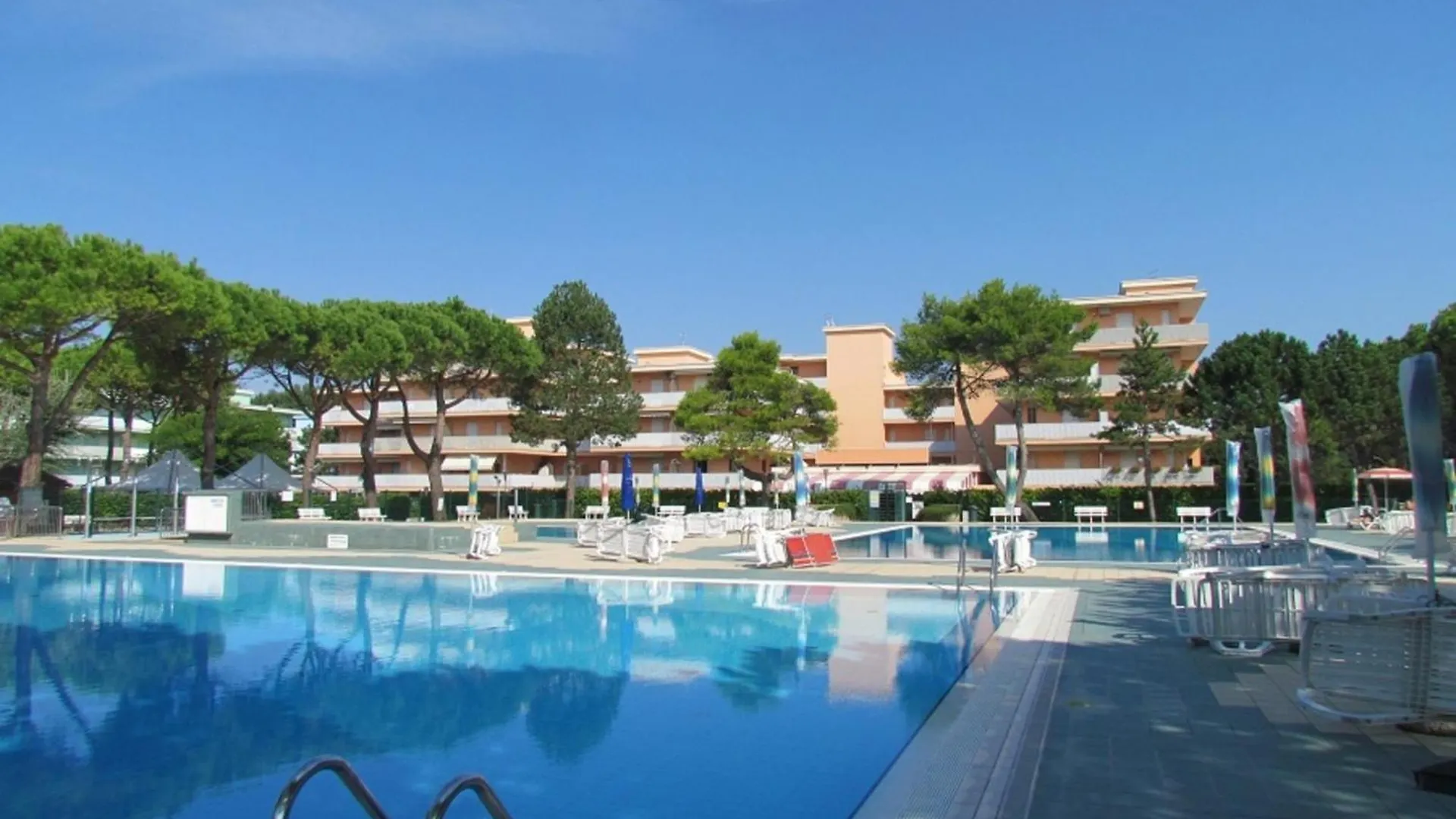 Lovely Apartment With Pool - Beahost Bibione